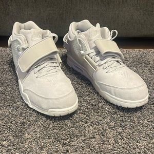 Nike air-trainer cruz